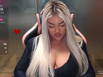 Chaturbate Free Porn Cam of sarahstone_