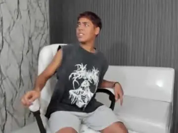 Chaturbate Watch Live Sex Cams of cam_xman