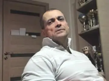 Chaturbate Live Sex Cam of carin_the_body