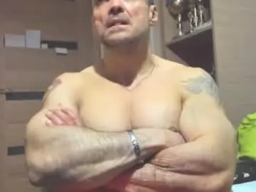 Chaturbate Sex Cam of carin_the_body