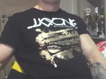 Chaturbate Best live sex cam show of carin_the_body