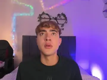 Chaturbate Free Live Porn of justinbe_