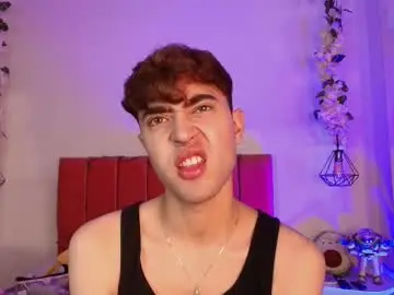 Chaturbate Nude Webcam of justinbe_