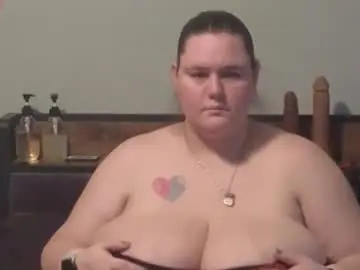 Chaturbate Free Porn Cam of mzjuicybootay2169