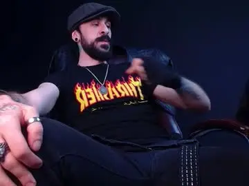 axelcolton from chaturbate