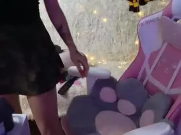 Chaturbate Watch Live Sex Cams of ginger_stay