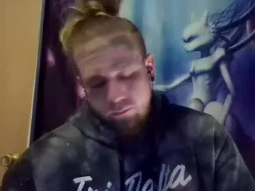 Chaturbate Live Sex Cam of smokebluntafterblunt