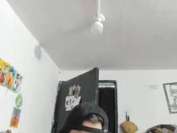 Chaturbate Live Sex Cam of stefan_litleee