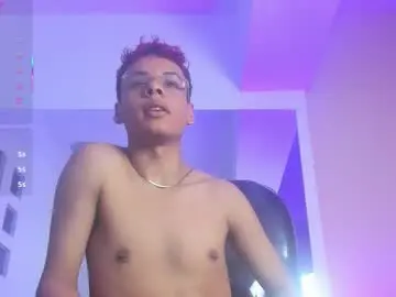 Chaturbate Live Porn of xavier_fox__