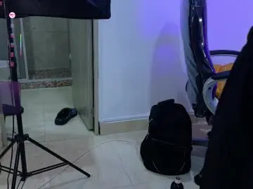 Chaturbate Adult Webcam of xavier_fox__