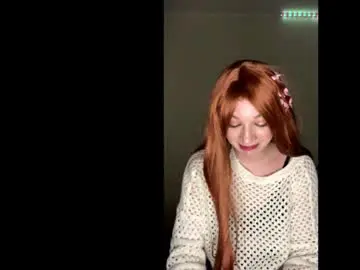 bellafoxtop from chaturbate