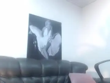 Chaturbate Live Sex of camille_diaz19