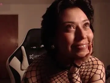 Chaturbate Live Sex of elly_uwuw