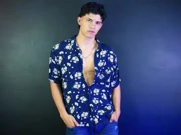 Chaturbate Sex Cam of guts_x