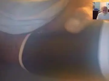 Chaturbate Live Porn of justjohn1012000