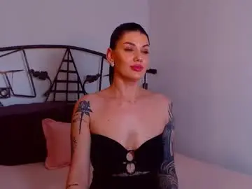 Chaturbate Nude Webcam of yvonneeverlee