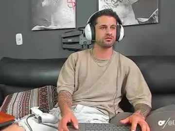 Chaturbate Private Sex Chat of davevilboy