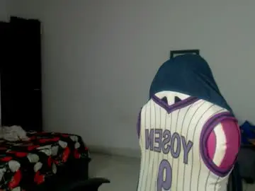 Chaturbate Live Sex of american_challenges