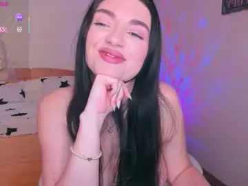 delicious_mila from chaturbate