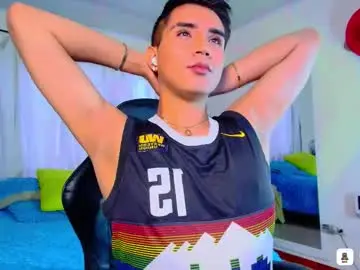 Chaturbate Live Sex Cam of fatass_420