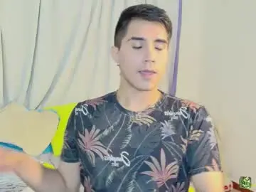 Chaturbate Best live sex cam show of fatass_420