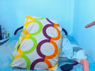 mrladybunnycock from chaturbate