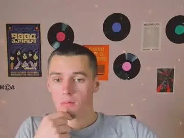 Chaturbate Free Porn Cam of ryan_zen