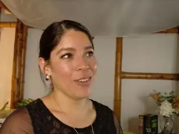 sofiia_diaz_ from chaturbate