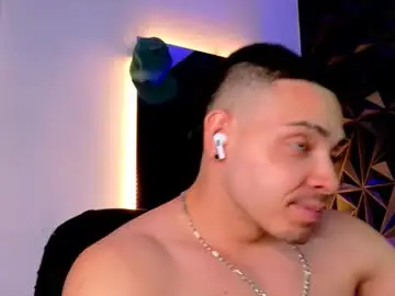 Chaturbate Adult Webcam of maxwell_dupont