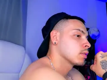 maxwell_dupont from chaturbate