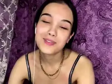 Chaturbate Live Sex Cam of arvillahamner