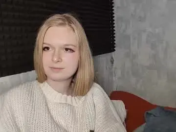 Chaturbate Watch Live Sex Cams of chanelledroz