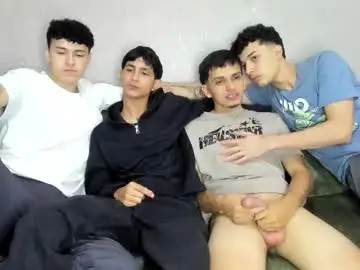 Chaturbate Nude Webcam of pelusos_mens