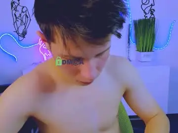 Chaturbate Live Sex Cam of rico_steel