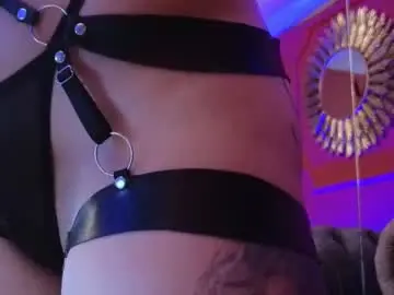 Chaturbate Adult Webcams of julieta_russell