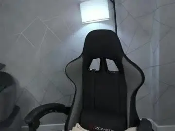 Chaturbate Free Live Porn of leslie_bell