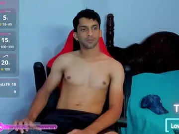 Chaturbate Live Sex Cam of mike_shelby21