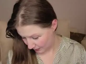 Chaturbate Watch Live Sex Cams of helens_lov