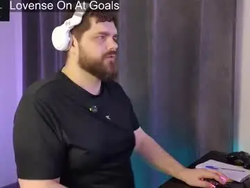 Chaturbate Sex Cam of kingmarti