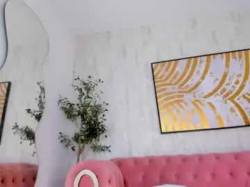 Chaturbate Free Porn Cam of krissi_latore