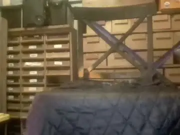 Chaturbate Free Porn Cam of xploringus1