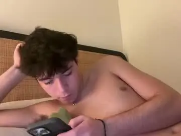 Chaturbate Watch Live Sex Cams of hungc0llegejock