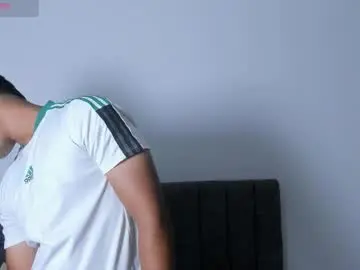 Chaturbate Live Sex Cam of iamdylan777