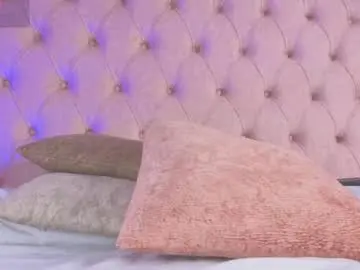 lucyvega4 from chaturbate