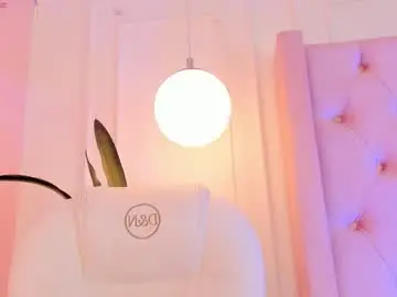 lucyvega4 from chaturbate