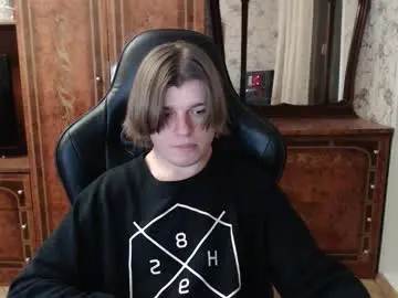 Chaturbate Live Sex Cam of maxplay18