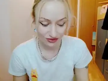 Chaturbate Sex Chat of satinqueen90