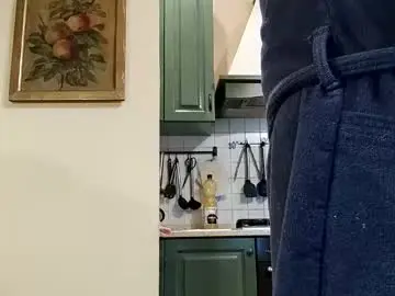 Chaturbate Free Porn Cam of sbrinaiceberg