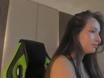 Chaturbate Live Sex Cam of sophia_martinezz