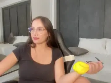 Chaturbate Live Sex Cam of sophia_martinezz